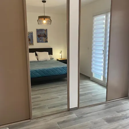 75 M2 Center Calvi (Corsica)