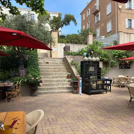 75 M2 Center Daire *