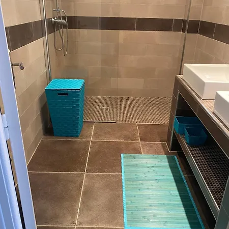 75 M2 Center Apartment *