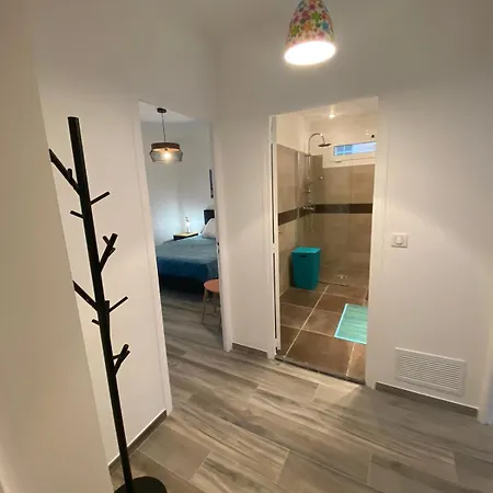 Apartment 75 M2 Center *
