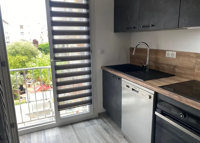 75 M2 Center Apartment Calvi (Corsica)