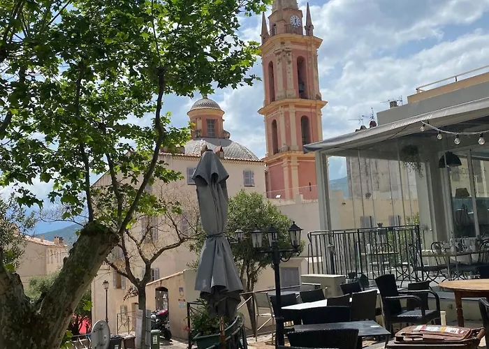 75 M2 Center Apartment