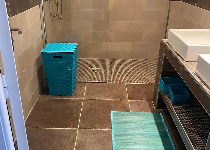 75 M2 Center Appartement *