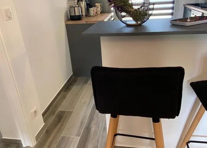 Apartment 75 M2 Center