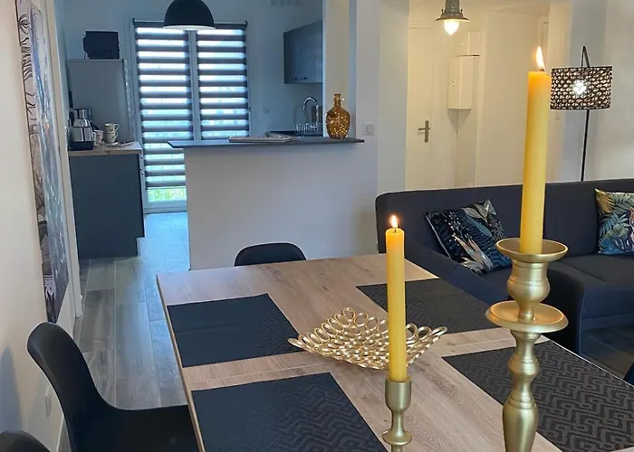 Apartment 75 M2 Center *